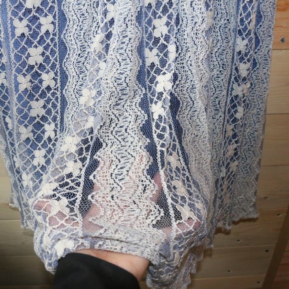 Bohemian Style Lace Overlay Maxi Skirt - Picture 3 of 4